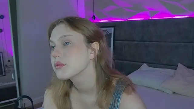 CaitlinSugar online show from June 15, 4:36 am