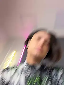 Snapshot of VioletAsh chatting on January 8, 4:26 am VioletAsh online show from January 8, 4:26 am