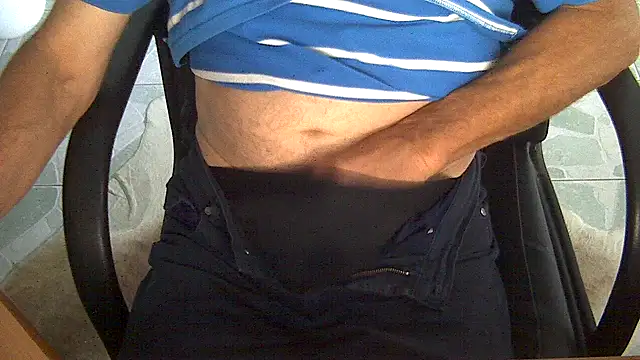 velikifant7 online show from May 28, 4:43 am