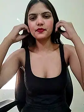 Snapshot of sexy_lips99 chatting on November 24, 4:45 am sexy lips99 online show from November 24, 4:45 am