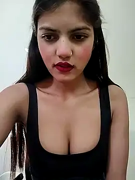 Snapshot of sexy_lips99 chatting on December 17, 4:51 am sexy lips99 online show from December 17, 4:51 am