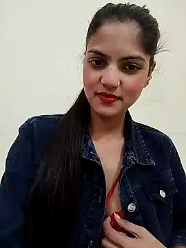 Snapshot of sexy_lips99 chatting on December 19, 4:52 am sexy lips99 online show from December 19, 4:52 am