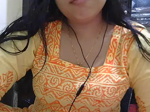 Snapshot of fairy_queen07 chatting on November 15, 8:11 am fairy queen07 online show from November 15, 8:11 am