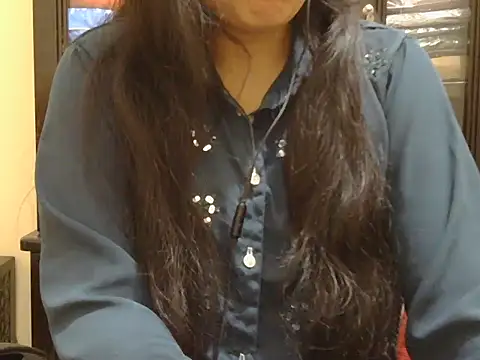 Snapshot of fairy_queen07 chatting on November 18, 5:56 am fairy queen07 online show from November 18, 5:56 am