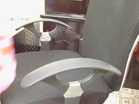 Snapshot of fairy_queen07 chatting on November 30, 8:13 pm fairy queen07 online show from November 30, 8:13 pm