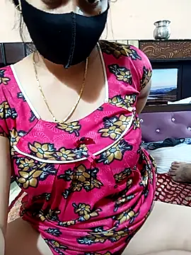 Snapshot of Priyanka_Pal chatting on November 12, 3:45 pm Priyanka Pal online show from November 12, 3:45 pm