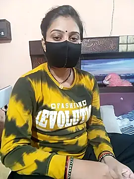 Snapshot of Priyanka_Pal chatting on November 14, 4:06 pm Priyanka Pal online show from November 14, 4:06 pm