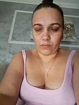 PalomaDesireee online show from September 23, 6:16 am