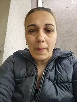PalomaDesireee online show from May 22, 6:42 am