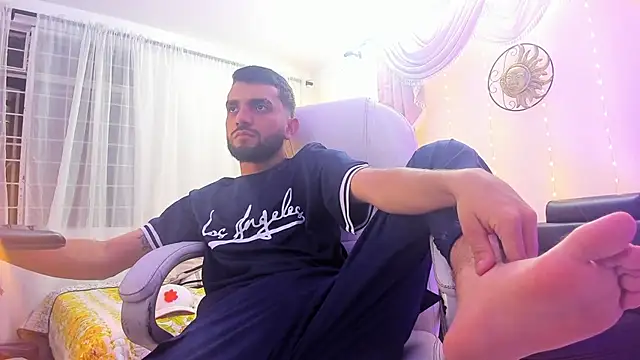 Jeremyy Boy online show from October 6, 3:59 am