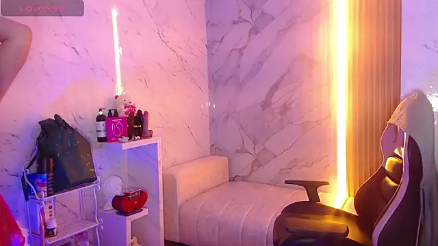 Sophia tf online show from December 2, 1:28 pm