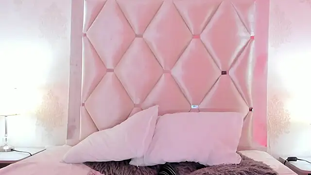 SeleneCarter online show from February 6, 12:04 am