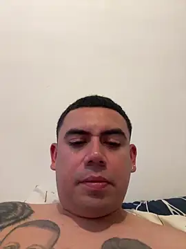 davidxxx099 online show from May 27, 8:39 pm