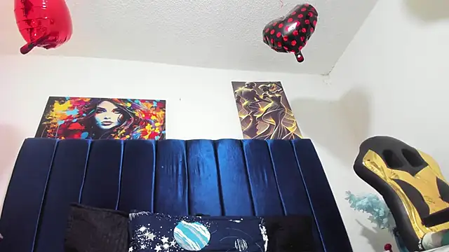 Snapshot of Hanna_wish chatting on November 14, 1:10 pm Hanna wish online show from November 14, 1:10 pm