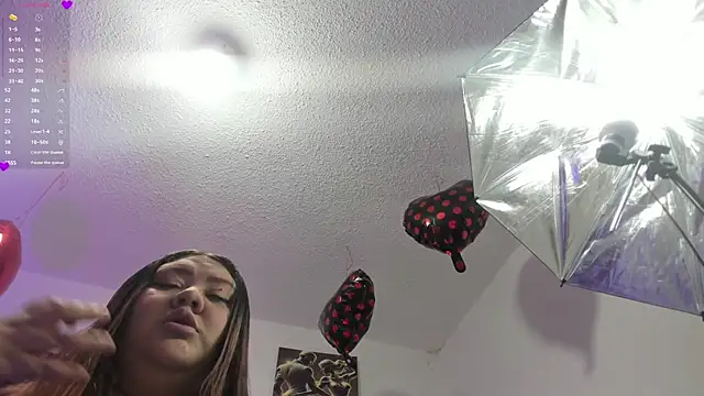 Snapshot of Hanna_wish chatting on November 28, 1:25 pm Hanna wish online show from November 28, 1:25 pm