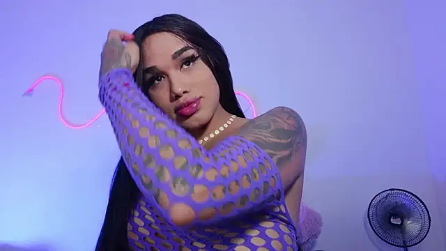 alejadolly online show from March 17, 5:11 am