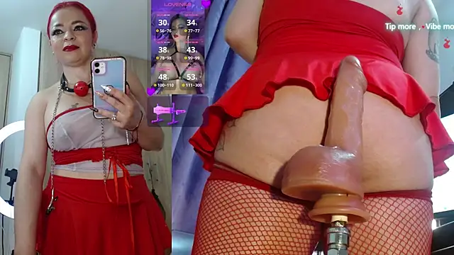 Snapshot of Yashira_hoot chatting on November 15, 2:09 am Yashira hoot online show from November 15, 2:09 am