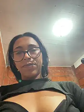 Emma  cumlovee online show from June 22, 3:08 am
