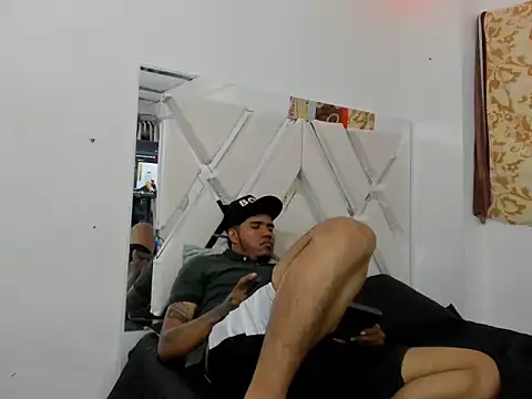 klever haston online show from December 2, 11:23 pm