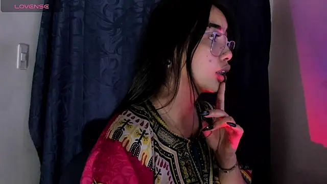 Snapshot of Viioleett_cum chatting on November 4, 2:38 pm Viioleett cum online show from November 4, 2:38 pm