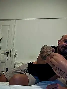 Snapshot of Visto36 chatting on November 3, 12:24 am Visto36 online show from November 3, 12:24 am