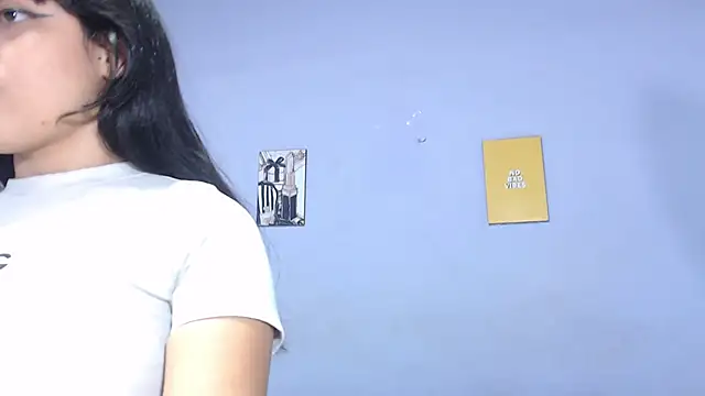 Snapshot of onixandghosty1 chatting on November 19, 7:03 pm onixandghosty1 online show from November 19, 7:03 pm