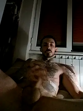 Snapshot of Robe420 chatting on June 15, 2:14 am Robe420 online show from June 15, 2:14 am