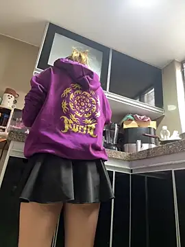 sabrina rosee online show from September 15, 1:11 pm