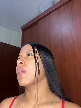 Snapshot of Kendra_C chatting on July 19, 1:09 am Kendra C online show from July 19, 1:09 am