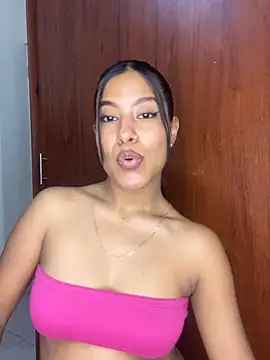 Snapshot of Kendra_C chatting on July 23, 1:58 am Kendra C online show from July 23, 1:58 am