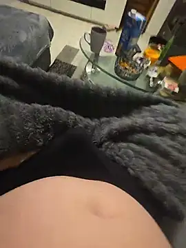 Snapshot of bigdicksklave chatting on June 8, 8:31 pm bigdicksklave online show from June 8, 8:31 pm