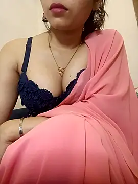 Snapshot of TheSassyGirl7 chatting on May 15, 8:05 pm TheSassyGirl7 online show from May 15, 8:05 pm