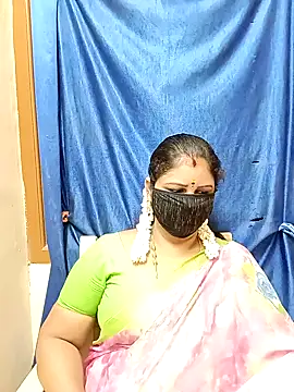 Snapshot of sushma26 chatting on October 3, 6:49 pm sushma26 online show from October 3, 6:49 pm