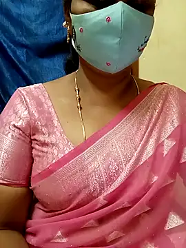 Snapshot of sushma26 chatting on June 3, 10:18 am sushma26 online show from June 3, 10:18 am
