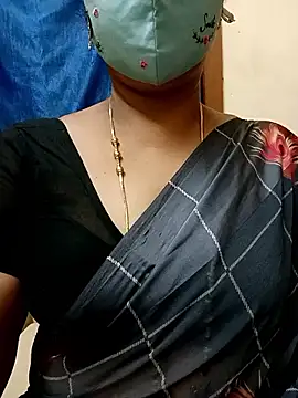 Snapshot of sushma26 chatting on June 4, 6:03 pm sushma26 online show from June 4, 6:03 pm