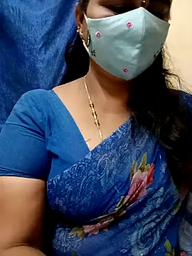 Snapshot of sushma26 chatting on June 7, 6:00 pm sushma26 online show from June 7, 6:00 pm