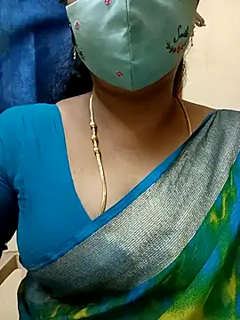 Snapshot of sushma26 chatting on June 30, 7:53 am sushma26 online show from June 30, 7:53 am