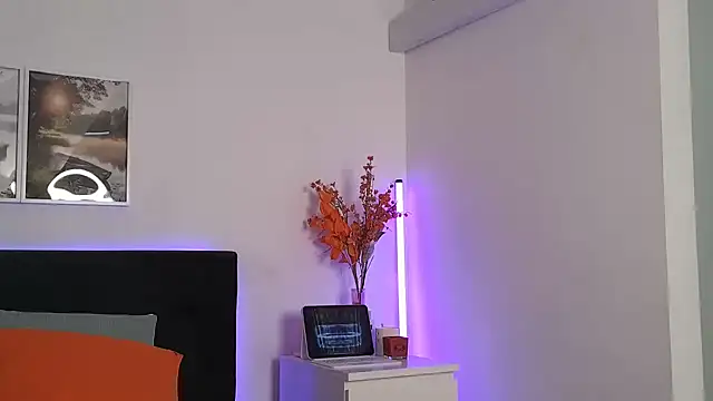 Sammy Peekss online show from November 4, 8:24 am