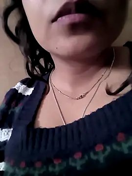 queenbuggi online show from February 23, 8:22 am