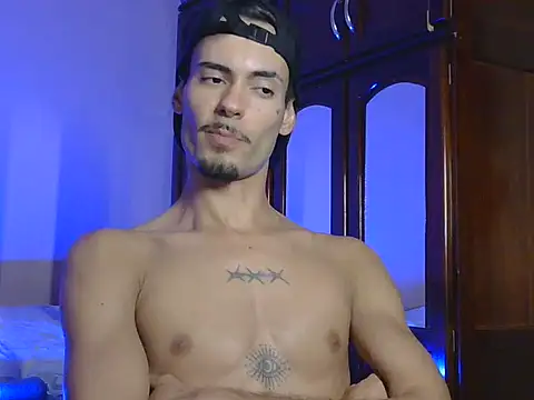 Snapshot of Oheitorofc chatting on February 3, 10:26 pm Oheitorofc online show from February 3, 10:26 pm