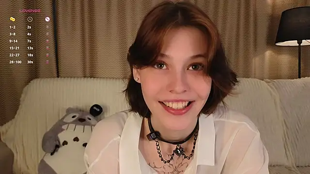 Snapshot of LurleneRamo chatting on September 18, 1:18 am LurleneRamo online show from September 18, 1:18 am