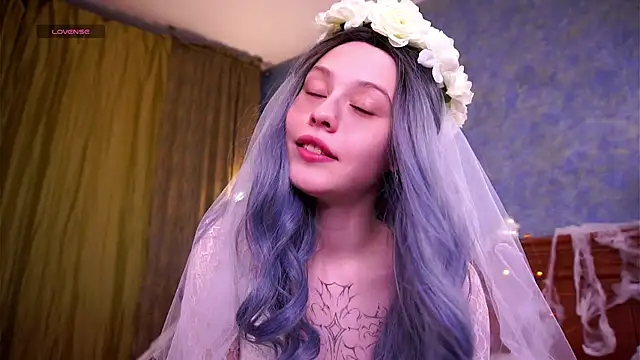 Snapshot of LurleneRamo chatting on October 30, 1:07 am LurleneRamo online show from October 30, 1:07 am