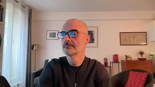 Milkywaymen online show from February 19, 10:00 am