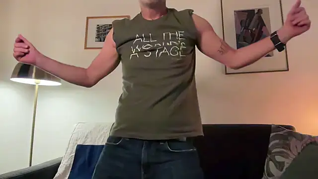 Milkywaymen online show from April 29, 7:53 pm