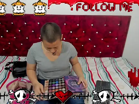 Snapshot of Cherry_vald chatting on October 5, 11:30 am Cherry vald online show from October 5, 11:30 am