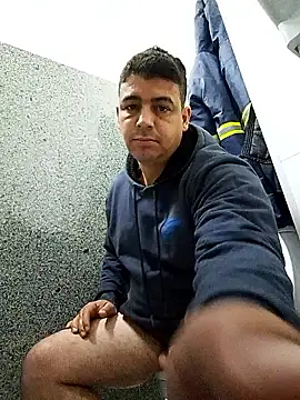 Snapshot of branquinho3 chatting on December 17, 2:01 pm branquinho3 online show from December 17, 2:01 pm