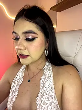 Zoe Serrat online show from October 18, 12:39 pm