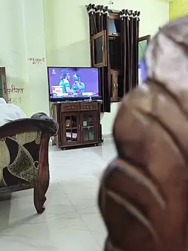 Snapshot of vardh033 chatting on November 2, 2:41 pm vardh033 online show from November 2, 2:41 pm