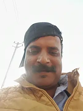 Snapshot of vardh033 chatting on November 12, 8:26 am vardh033 online show from November 12, 8:26 am