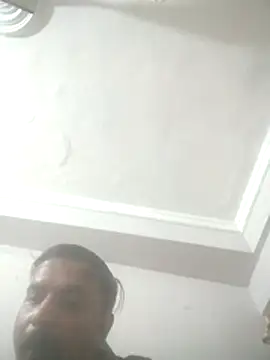 Snapshot of vardh033 chatting on December 15, 11:36 am vardh033 online show from December 15, 11:36 am